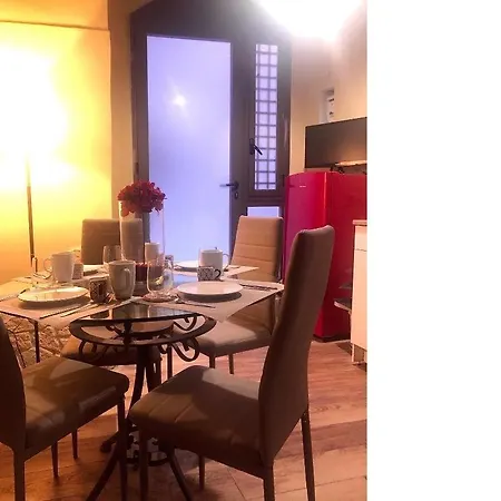 Al Vecchio Arco A Vecchia バーリ