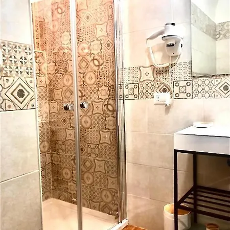 Al Vecchio Arco A Vecchia Апартаменти *