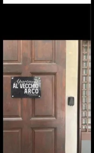 Al Vecchio Arco A Vecchia