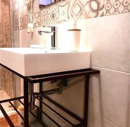 Al Vecchio Arco A Vecchia בארי